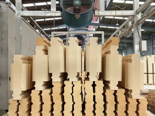 satın al 55-65% Al2O3 Karbon Kızartıcı Yüksek Alümina Ateş Tuğla Özel Şekilli online manufacture