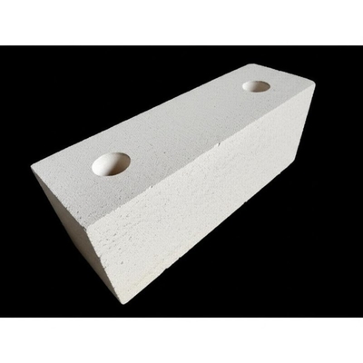satın al Pürüzsüz Yüzeyli Yüksek Alüminyum Refrakter Tuğla, Yüksek Sıcaklık Uygulamaları İçin Uygun, %22'nin Altında Porozite online manufacture