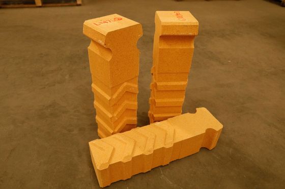 % 70 Al2O3 Çapa Tuğla Alüminyum Erime Fırını Yüksek Sıcaklık Refractory Tuğlalar